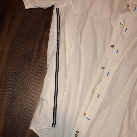 Coogi white short sleeve logo shirt XXXL - Picture 8 of 8